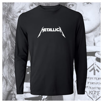 Polera manga larga negra de Metallica con logo