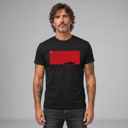 Modelo con la polera de Red Hot Chili Peppers California de Poleras de Rock